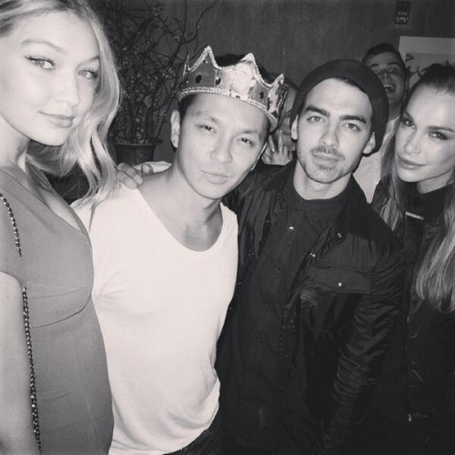 Fun fact: as I said earlier, Gigi Hadid and Blanda Eggenschwiler were best friends before Gigi started dating Joe. During the time Blanda dated him, the three of them were always together.