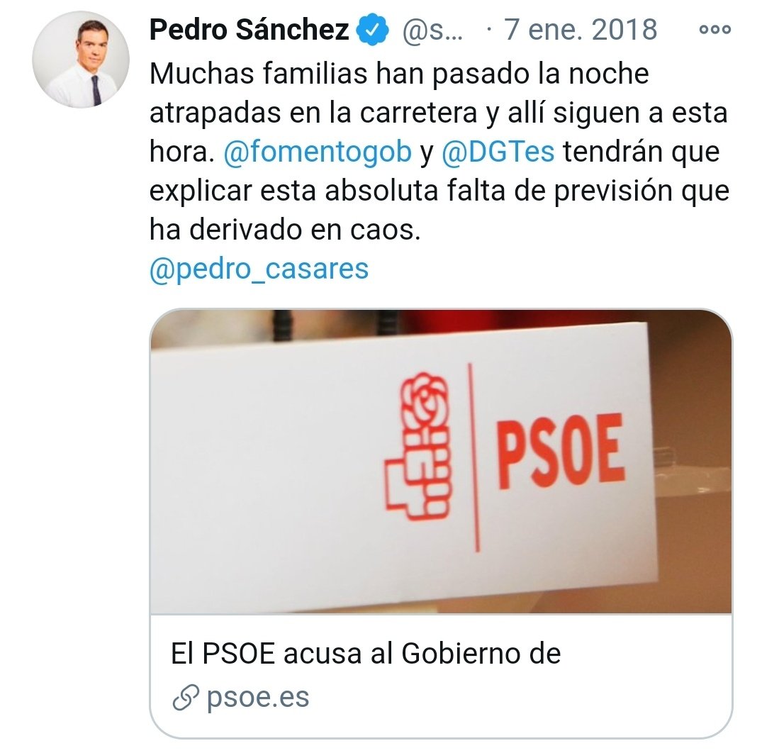 TeoGarciaEgea's tweet photo. Iglesias y Sánchez han tenido una noche de mantita y peli.

España trabajando para restablecer la normalidad y el Gobierno ausente. https://t.co/4QwTGM34ba