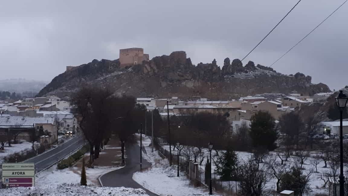 anasilvestr_'s tweet photo. Preciosa está Ayora nevada. ❄#Ayora #ValleDeAyora #LaHunde #València https://t.co/iTO1ORC0Ti
