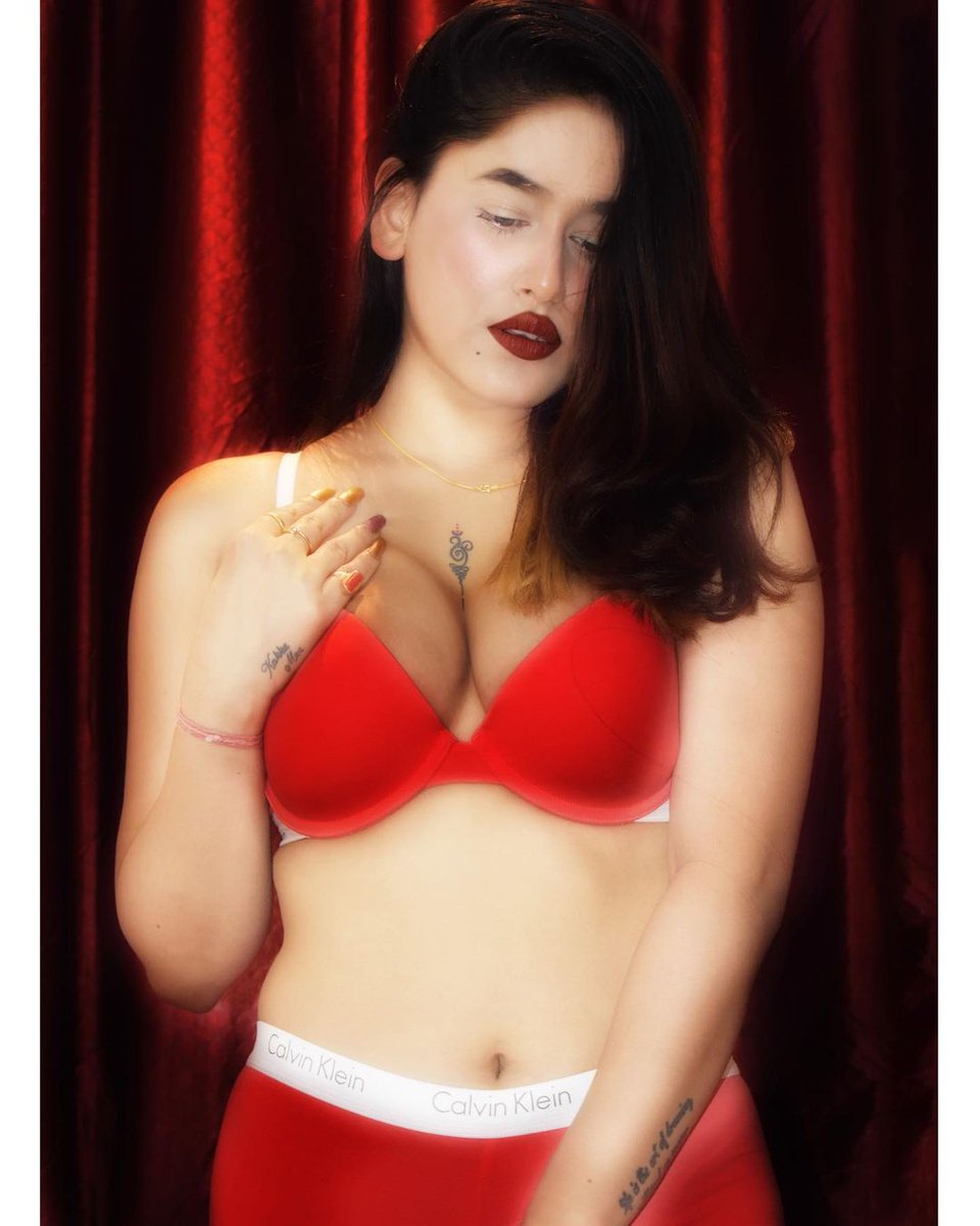 instahotmodels's tweet photo. #smritideb https://t.co/h7xkcGdEEf