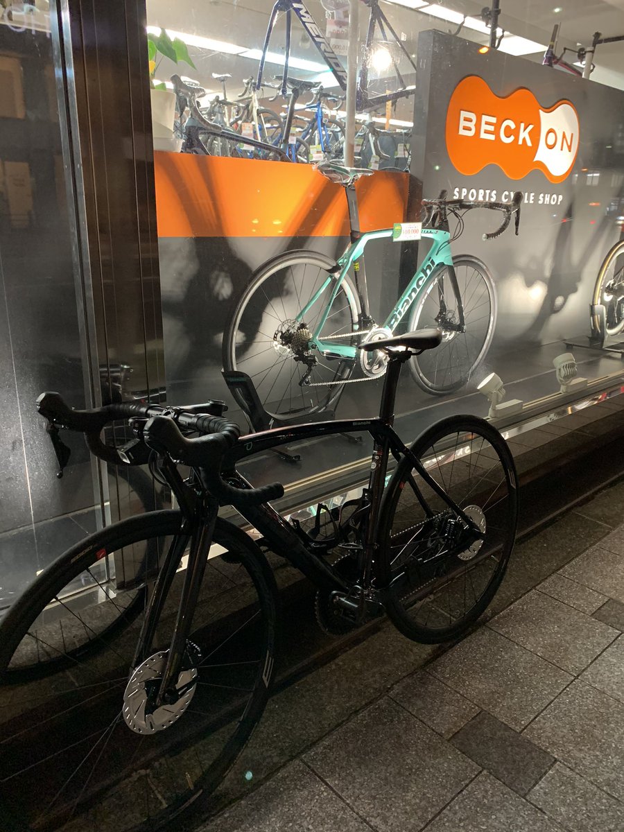 BECK ON / Twitter