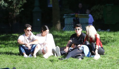 Joe and Gigi then went to Paris for the Paris Fashion Week.