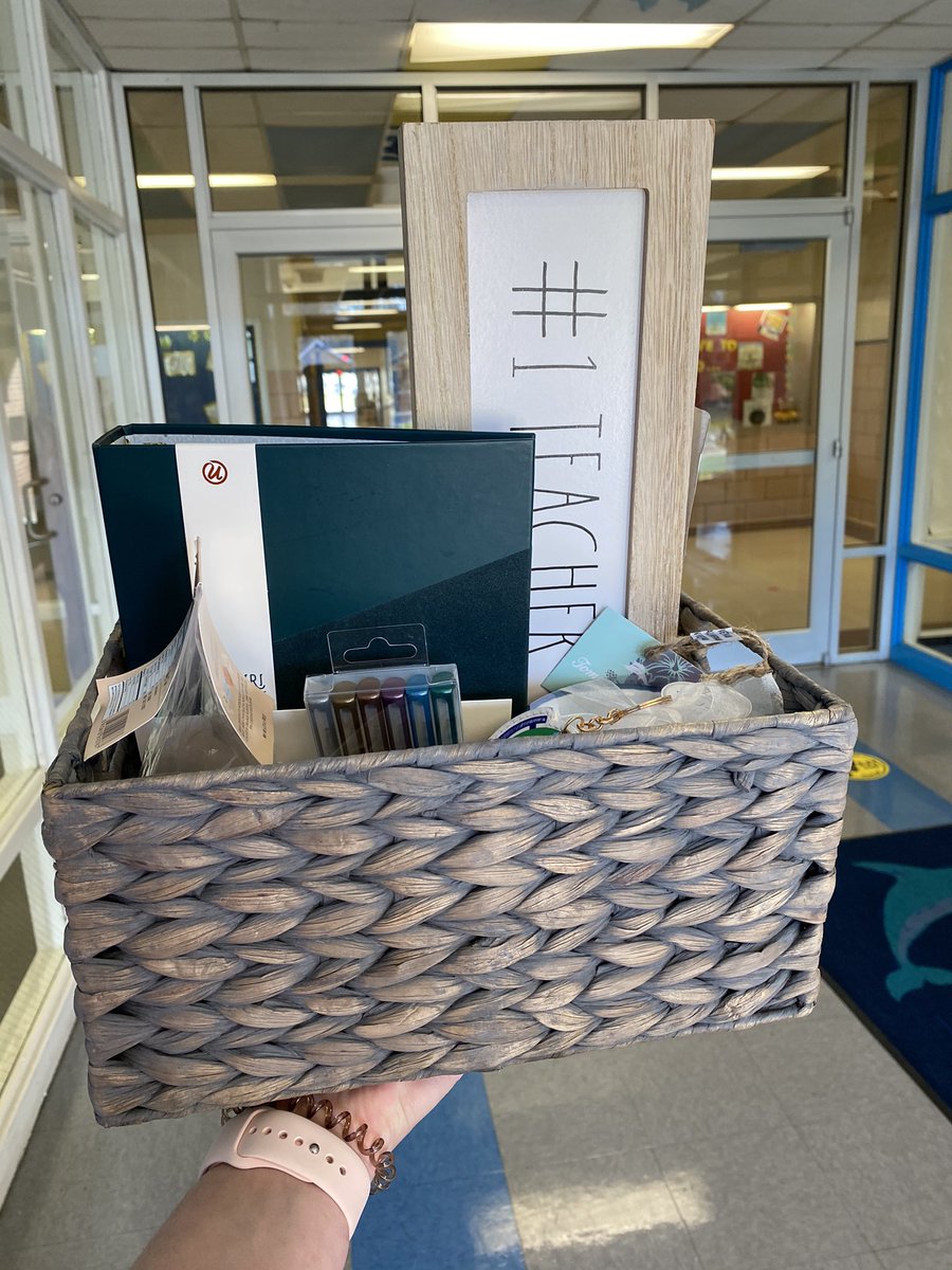 Victoria Graver (@vgraver8) on Twitter photo I got the honor to deliver #operationsurprise to our local school, Shields Elementary School! <a href="/Edwade1608/">Edward Wade</a> <a href="/LindseySFry/">Lindsey S Fry</a> <a href="/Alina16041/">Alina1604</a> @AdamTheDHRM <a href="/1604OpsASMCHRIS/">Christopher Stoddard</a> <a href="/ChrisBu33023689/">Chris Burton</a> <a href="/RebeccaElkins12/">Rebecca Elkins</a> #givingback #buildingstrongrelationships I got the honor to deliver #operationsurprise to our local school, Shields Elementary School! <a href="/Edwade1608/">Edward Wade</a> <a href="/LindseySFry/">Lindsey S Fry</a> <a href="/Alina16041/">Alina1604</a> @AdamTheDHRM <a href="/1604OpsASMCHRIS/">Christopher Stoddard</a> <a href="/ChrisBu33023689/">Chris Burton</a> <a href="/RebeccaElkins12/">Rebecca Elkins</a> #givingback #buildingstrongrelationships