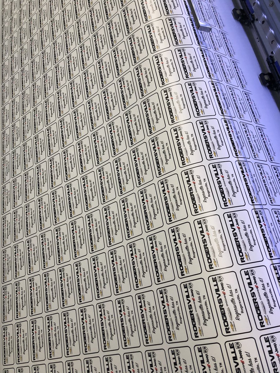 DivisionWon_'s tweet photo. Car Dealership decals. Priced by size and cut complexity. https://t.co/Fbpi2bQ8yj