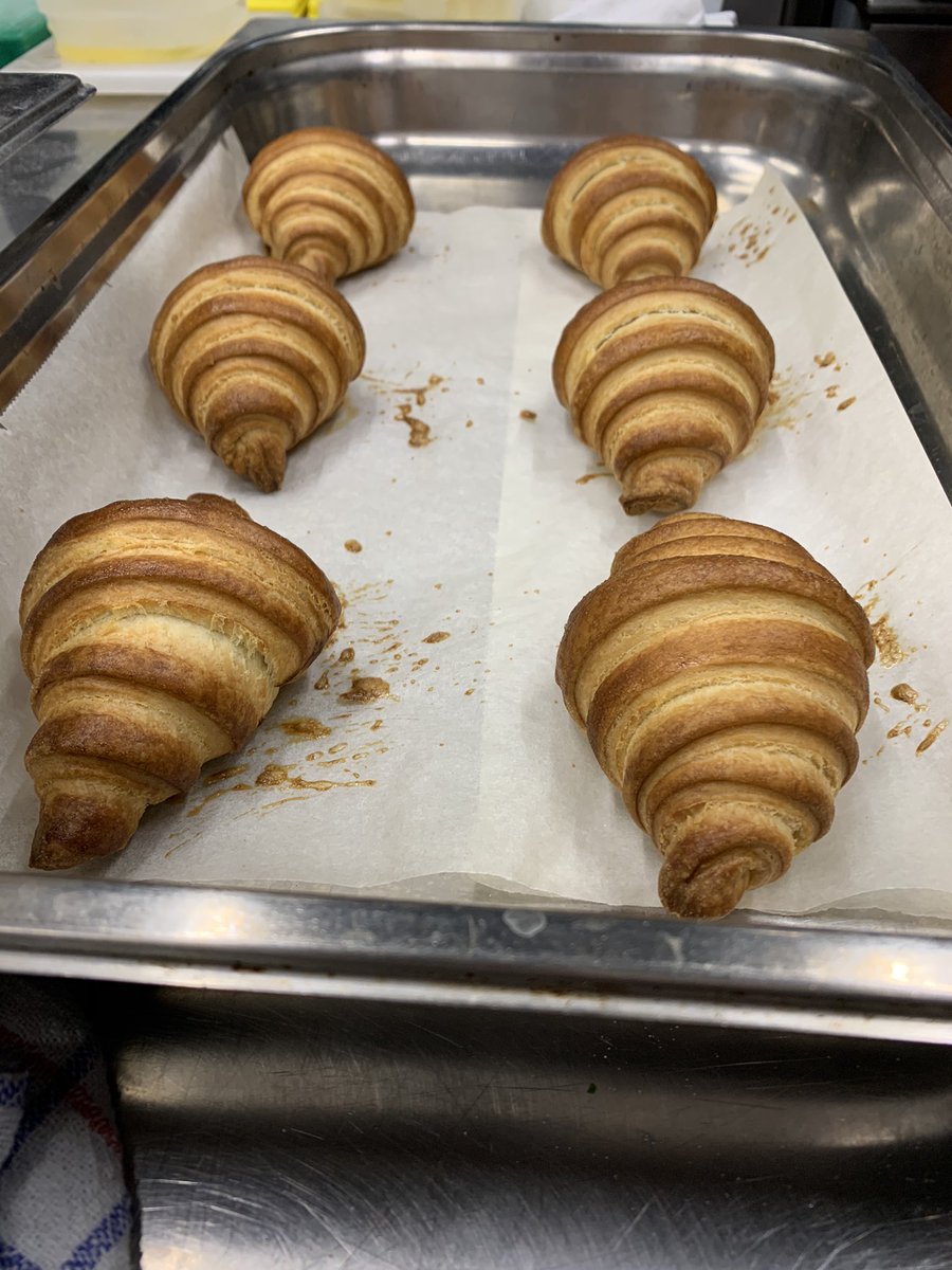 Sourdough croissant. 

degustatory.com

#sourdough #bake #Fresh #SaturdayMotivation #SaturdayVibes #FoodFriday #FoodFriday #blogger #Croatia #