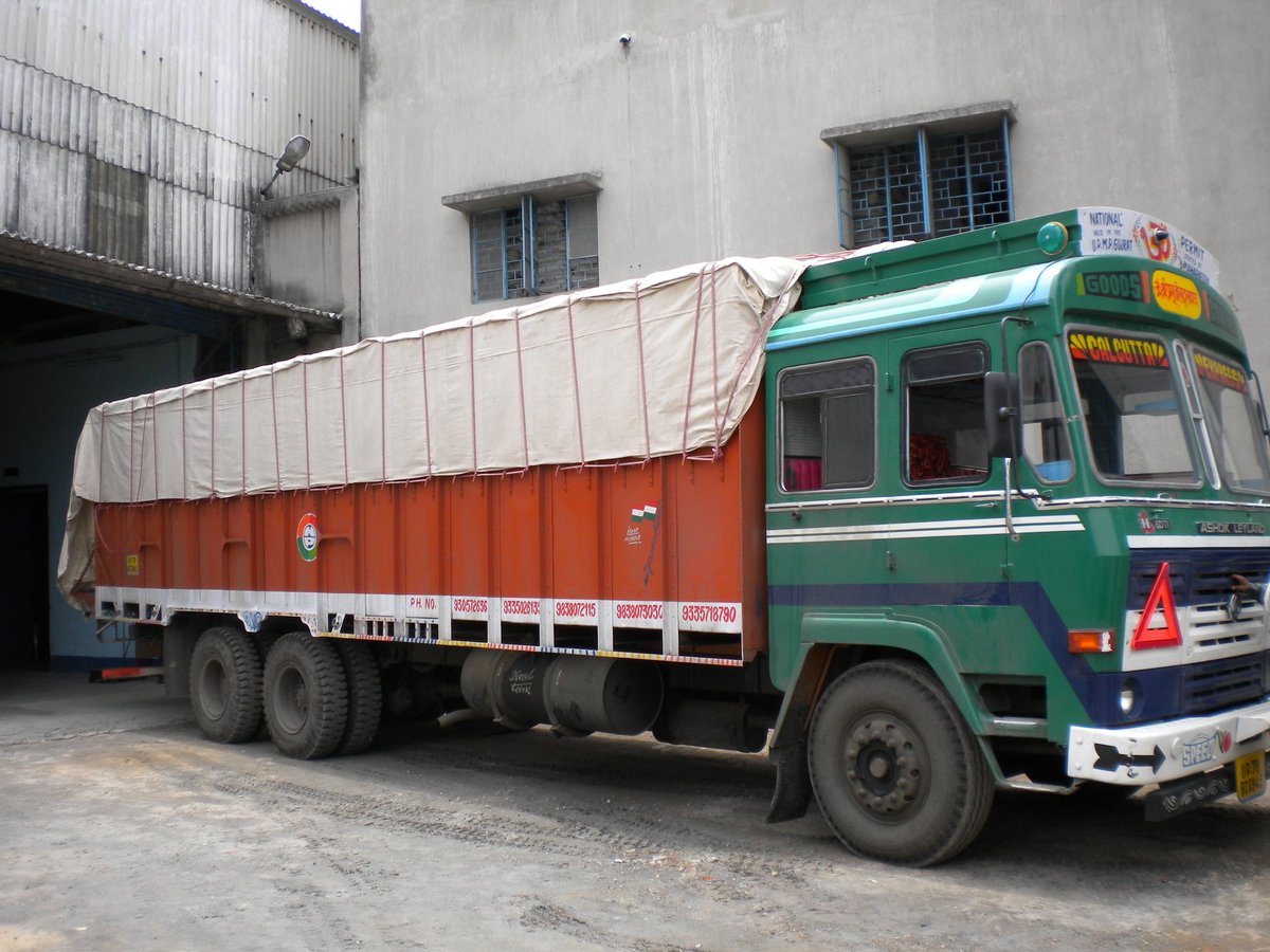 SwagathFurn's tweet photo. On #IndianOilCustomersDay our heartiest  appreciation to most customer friendly “#IOCL PROPEL EZ TEAM" for exemplary continuous customer service during last 10 years starting with delivery of 1st truck despatched to us from Panipat plant on 1st May 2010.
Thanks,
Uma Plastics Ltd. https://t.co/Nc3HovaO11