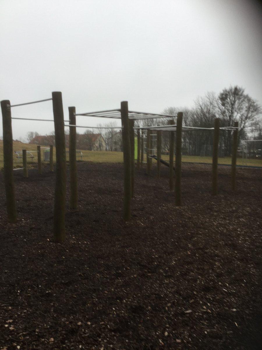 KowalcikKarl's tweet photo. #OutForWorkout #Calisthenics now ...!
See you all later ..
.. if i can ..!😬🥺😊
#RoterBerg #Hietzing #Wien #Vienna https://t.co/KwfcCzEjTQ