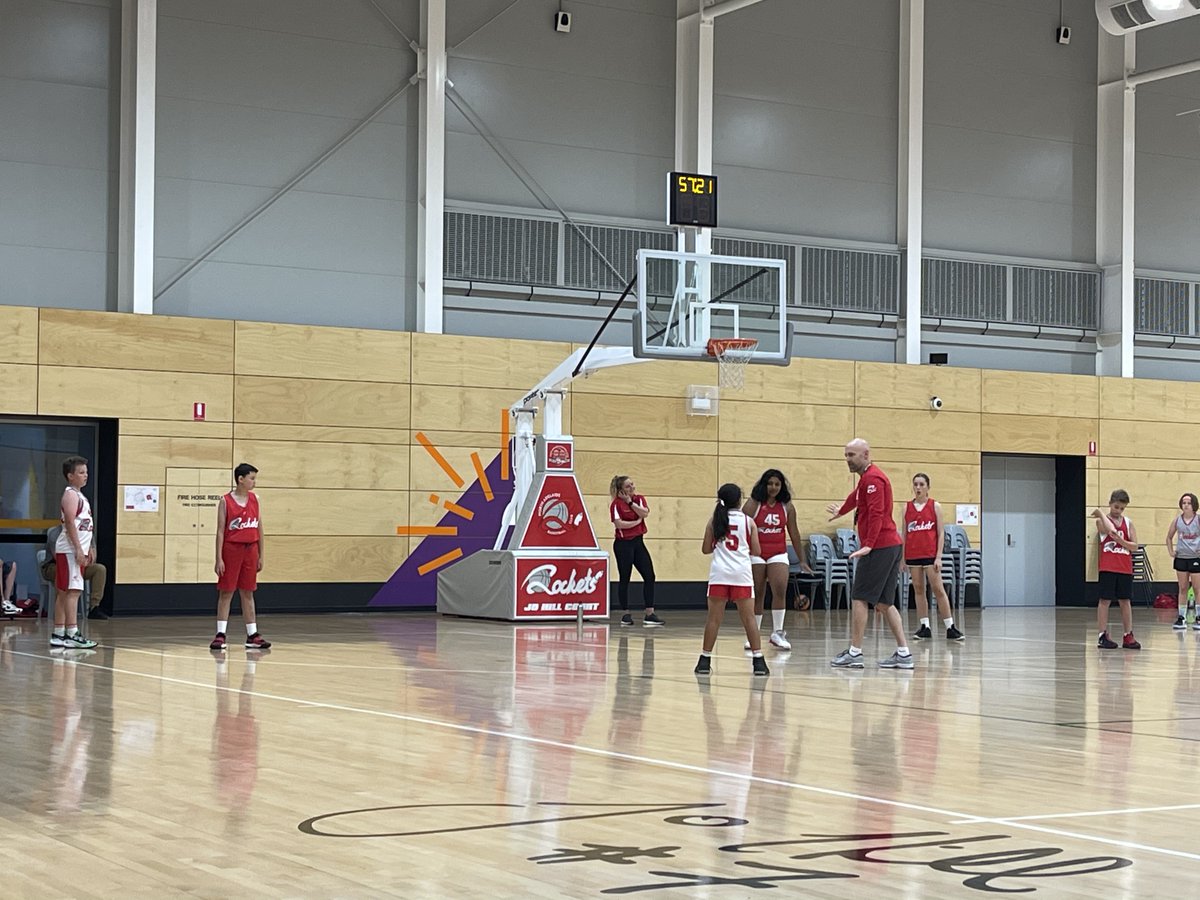 Had a blast this week working with the developing players from the North Adelaide Basketball club at our sold out 'Lift Off' camps. What were the concepts and skills we worked on? Follow this thread.