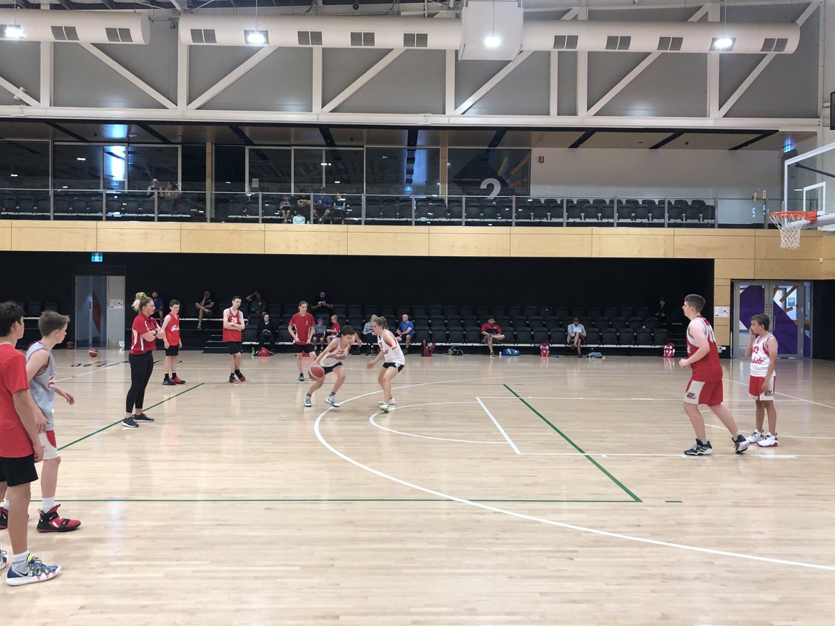 Had a blast this week working with the developing players from the North Adelaide Basketball club at our sold out 'Lift Off' camps. What were the concepts and skills we worked on? Follow this thread.