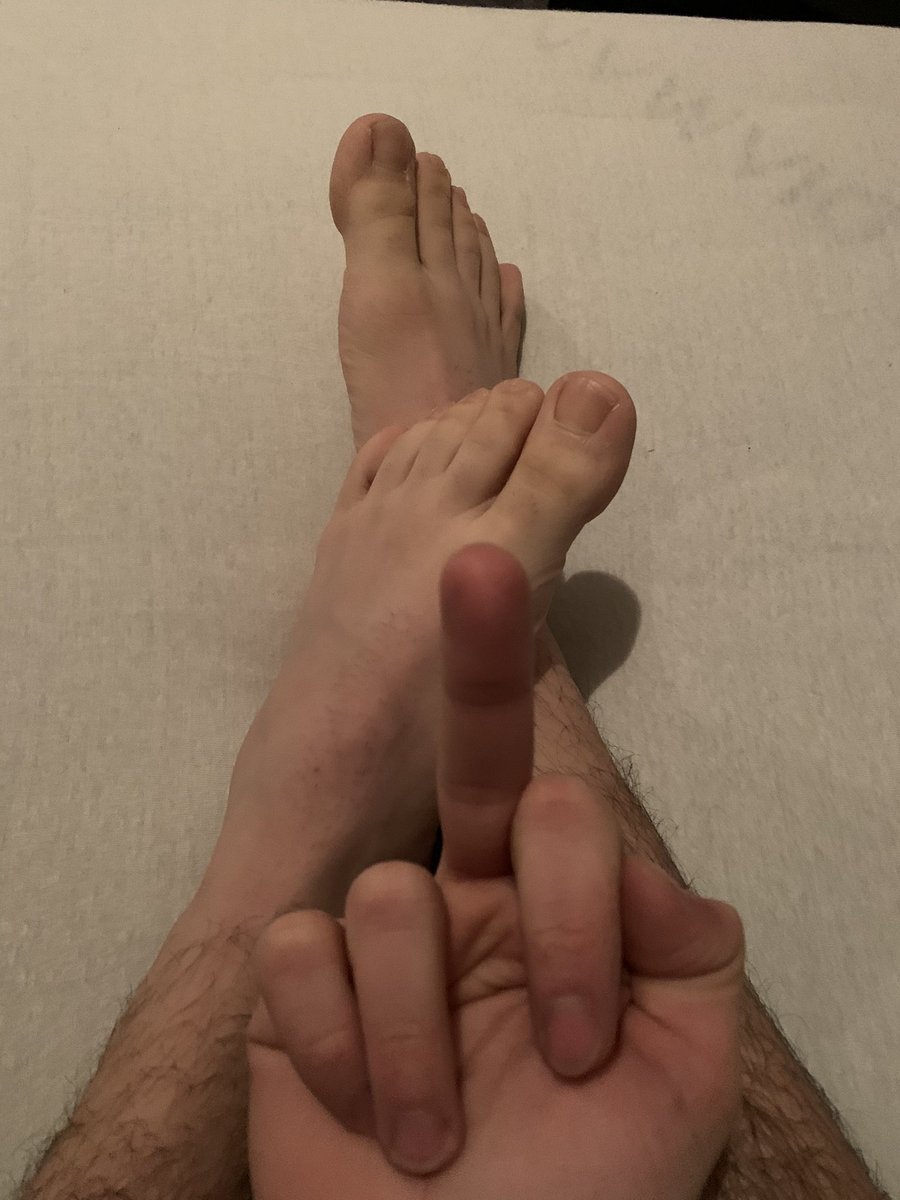 cashmasterale6's tweet photo. Der einzige Grund warum ich mit dir schreibe ist dein Geld, zu was anderem bist du nicht nützlich 😈.           #moneypig #zahlsklave #zahlschwein #fußfetisch #cashmaster #moneymaster #findom #sissy #cuckold #rtpig #beta #footfetish #feet #betaslave https://t.co/8sbkYtGUhg