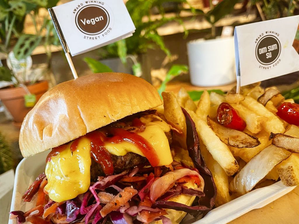 Dim Sum Su | Sue Lee tweet media