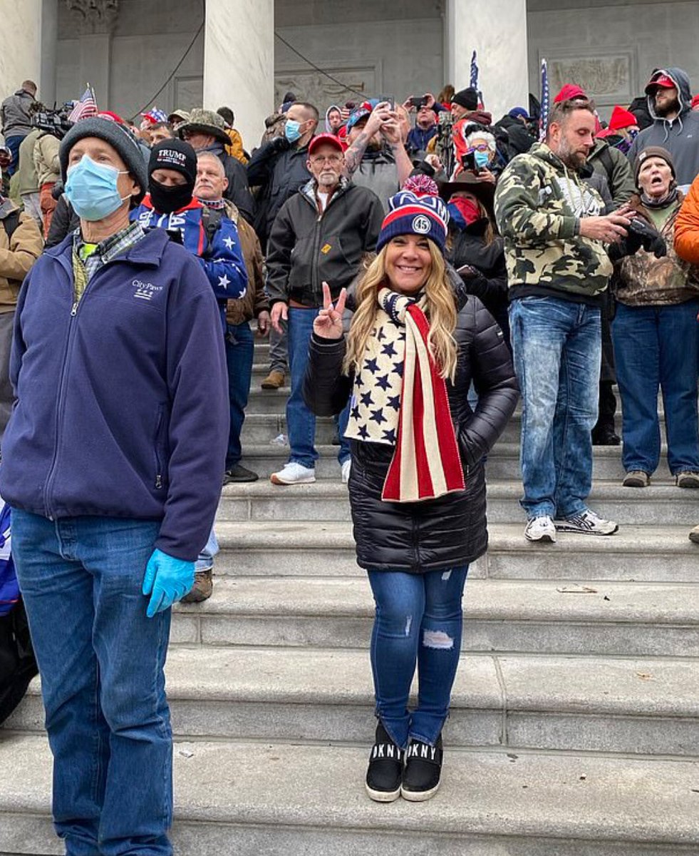 ANYONE FIND FOOTAGE OR PICS OF HER INSIDE THE CAPITOL?Jenna Ryan, realestate broker- Frisco, TexasRyan later tweeted about the chaos, proudly admitting she 'stormed' the Capitol with a mob of fellow Trump loyalistsThx  @TMatthews122  https://www.dailymail.co.uk/news/article-9125701/Texas-real-estate-broker-took-private-jet-join-Trump-supporters-DC-rally.html