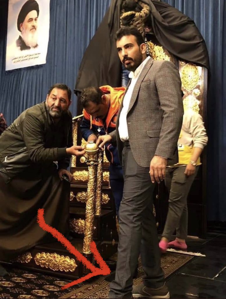 313__Mostafa's tweet photo. ترى كلش زحمه وعيب عليهم يدخلون حسينه ماتابعه الهم ومن غير اذن ويصادرون ممتلكاتها  بحجه المنبر من ذهب انتم شعليكم بيهم تردون  تساعدون لفقراء ساعدوهم من اموالكم مو اموال غيركم./بيعواا الجكسارات مالتكم وهاي الفلوس مال البوك العدكم ساعدواا الفقرة بيهه كلكم حراميه وبلا شرف ولله https://t.co/iGErzmdgZm