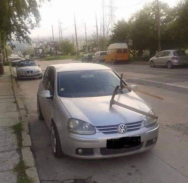 Lampatzampa's tweet photo. Εχετε δυο νεα μηνυματα https://t.co/QH342YxtO6
