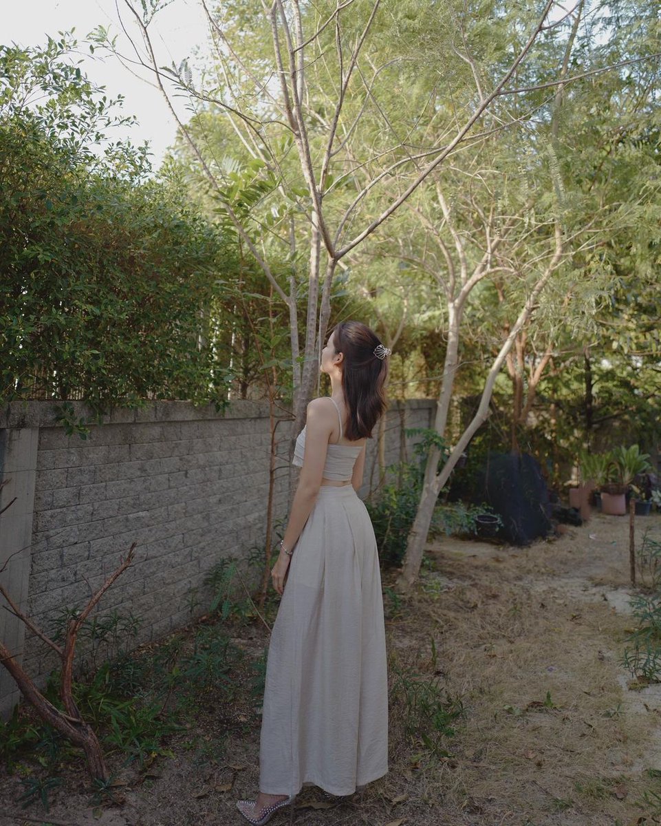 ฟิวเมืองนอกอะเนาะ ด้วยหญ้าแห้งต้นไม้พลัดใบ 😂💖 สวัสดีวันเด็กฮัฟฟ
#bow_maylada #โบว์เมลดา