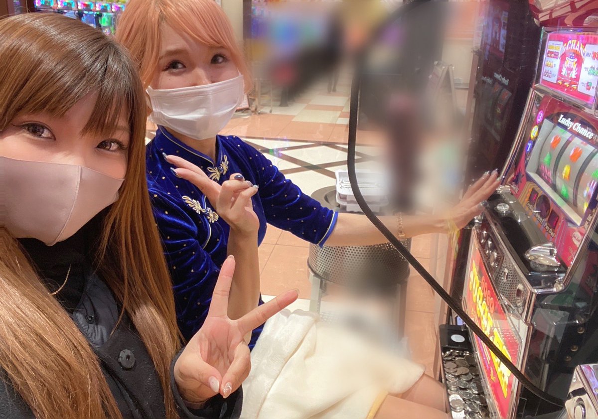 あやぴか Ayapika Twitch On Twitter ライオンズesさんでの1万回転チャレンジ終了しました 結果はマイナス未達m M むしろボーナス70回引いてマイナスw 店内状況はマイジャグラー3がかたまりどーんでした 僕の台まさか１番上ではないよね ないよね