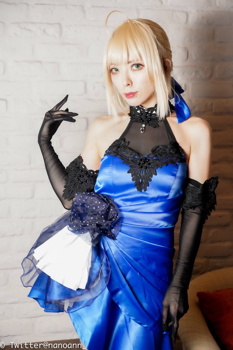 なのあん 月姫 Fantia更新 今日はコスキュート撮影会で撮影していただいたセイバーちゃんのfate Extella青ドレスアップしてます 撮影ありがとうございます セイバーちゃんの青ドレス なのあんさんちの今日のごはん なのあん