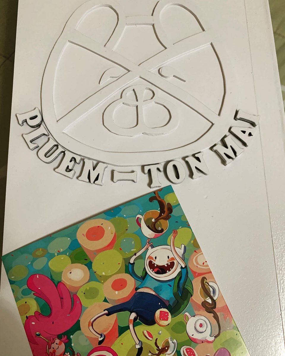 froi72's tweet photo. my friend cholo gave this to me today and it coincides with the thai national children's day. thank you fi! 😊💗🎁 🥰🇹🇭 #PluemPurim #happybirthdayseries #happybirthdaytheseries #tonmai https://t.co/FENUPkj6Tw