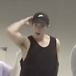 DK armpit hair

#DOKYEOM #DK #도겸 #석민 #ドギョム #세븐틴 #SEVENTEEN