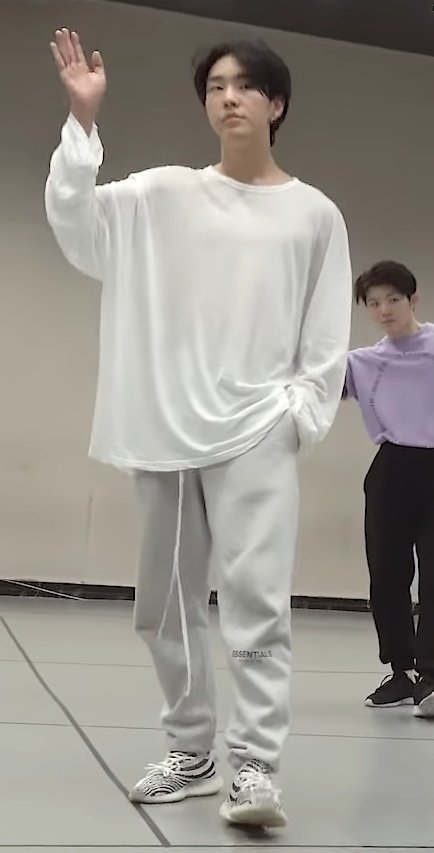 내 취향의 옷장 tweet media