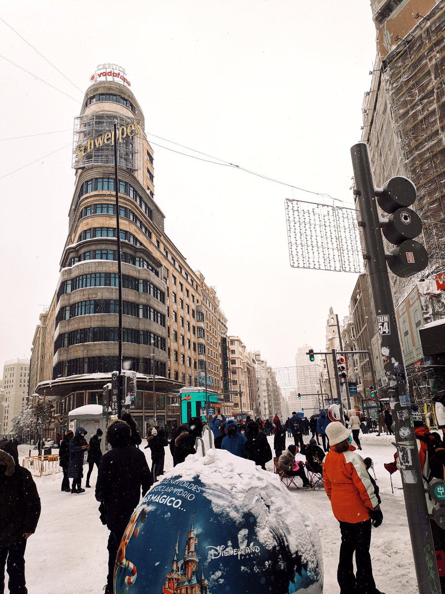Adrian_EB_'s tweet photo. #Filomena #Filomenamadrid #NieveenMadrid #nievemadrid #Madrid https://t.co/Zp5iE2o7wE