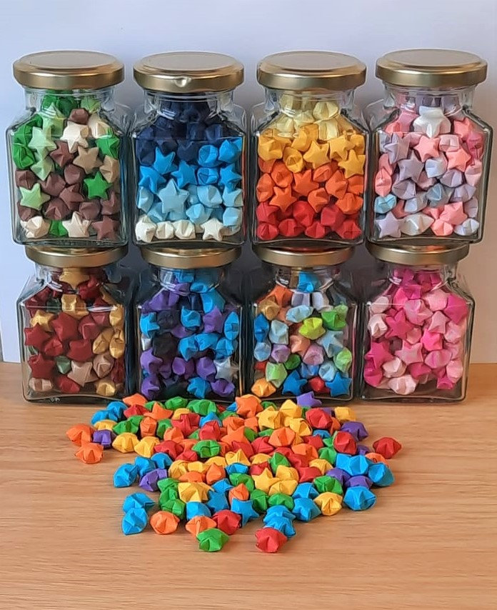 BoxOlives's tweet photo. Excited to share the latest addition to my #etsy shop: Jar Of Lucky Stars | Origami | Lucky Star | Retro | Rainbow | Gift | Wedding | Home https://t.co/XSx0QNAH1m #jarofluckystars #approx120stars #goodluckstars #specialgiftoflove #tablescatter #tabletopdecor #origami https://t.co/wPVmi8nYI7