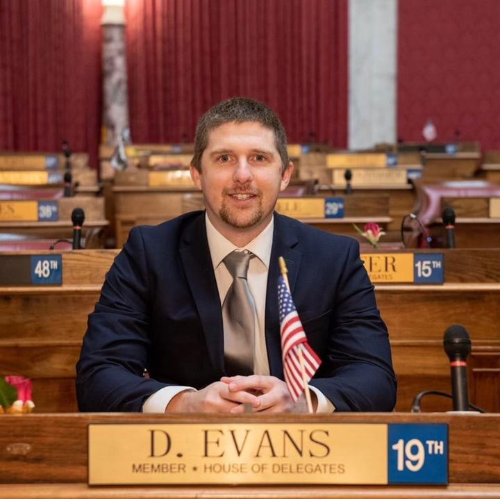 mikequeen's tweet photo. RESIGNED!  Delegate Derrick has resigned from the WV House of Delegates. https://t.co/b2JFSfl7Ou