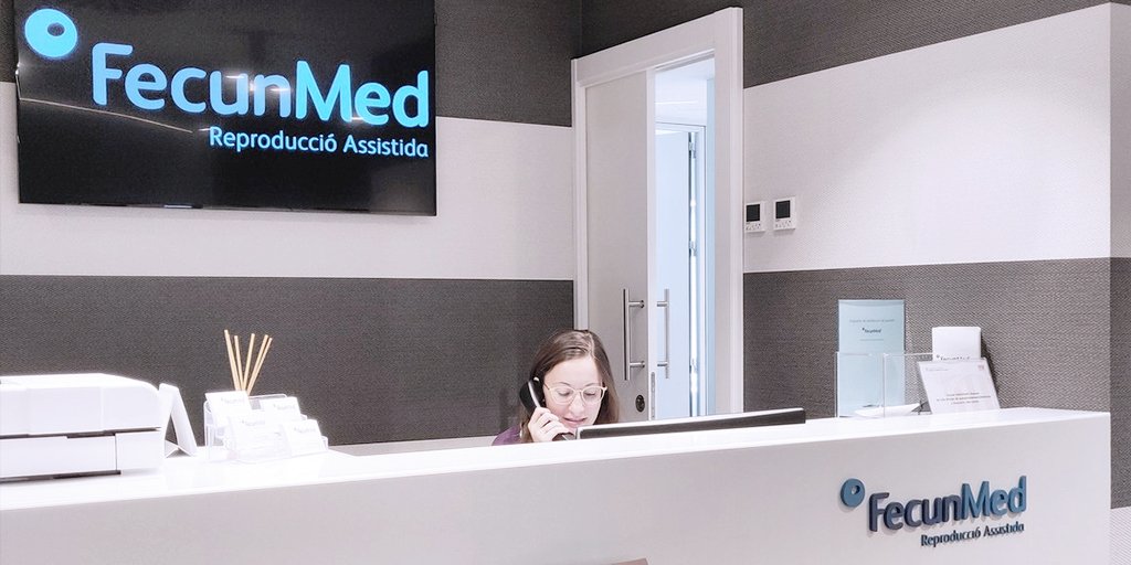 Sabies que FecunMed també està a #Barcelona? Aquesta és la nostra recepció a <a href="/SagratCorHU/">Hospital Universitari Sagrat Cor</a> (Hospital Universitari Sagrat Cor).
⏱ Ens trobaràs de dilluns a divendres en horari de 8:00 a 14:00h. I les tardes de:
➡ dilluns de 15:00h a 18:00h
➡ dimarts de 16:00h a 20:00h
T'esperem!