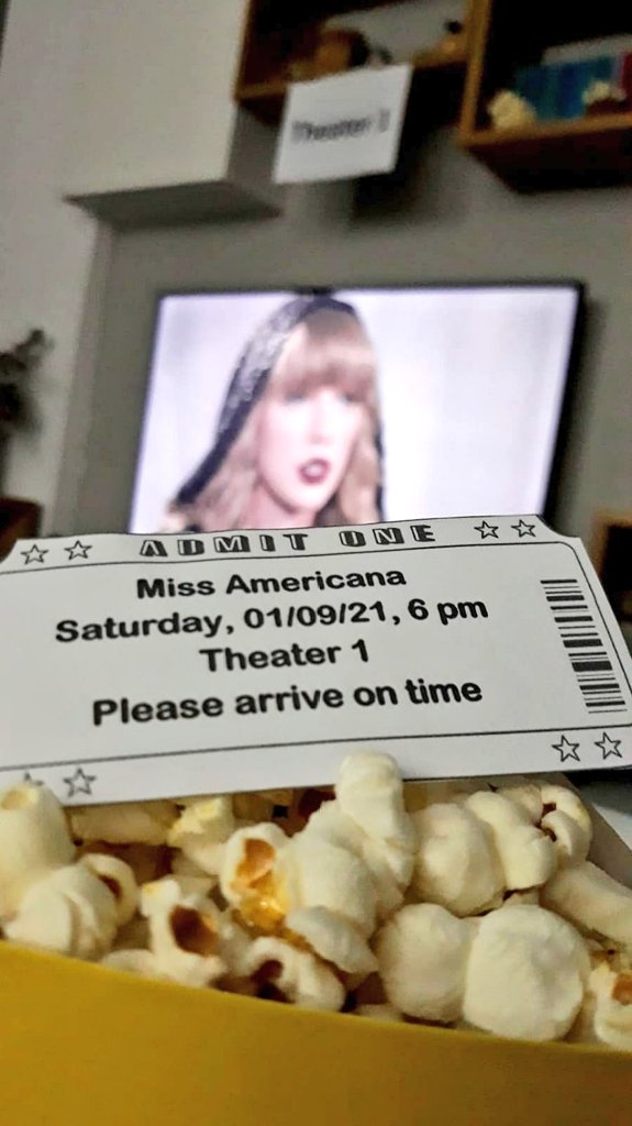 edenpollinger's tweet photo. So I wanted to see #missamericana again, and I also miss the movies, so I organized a family viewing "party". Please arrive to theater 1. On time. ❤ https://t.co/GYR3cmFG33
