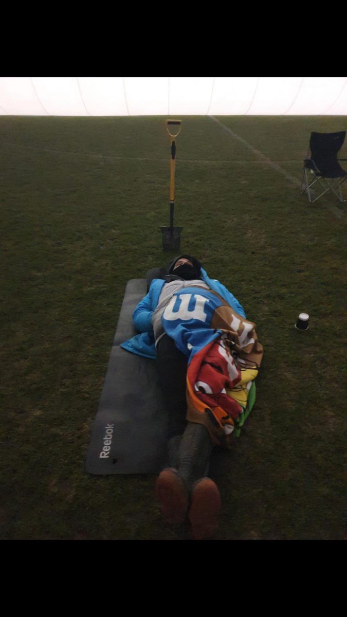 Fantastic work from one of our coaches today <a href="/ben_kay8/">Ben Kay</a> . Going the extra mile in his job &amp; making sure todays game got the go ahead. Slept over night on the pitch moving heaters around when needed to thaw the pitch out . Well done to all involved . #uptherobins #chorleyfc #FACup