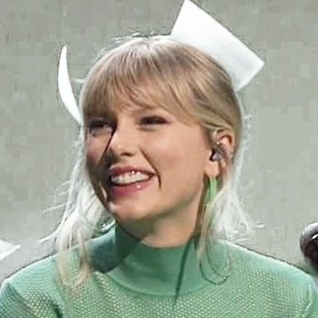 btswiftlayouts's tweet photo. #TAYLOR: hey that's my man https://t.co/Dg4kbwEihS