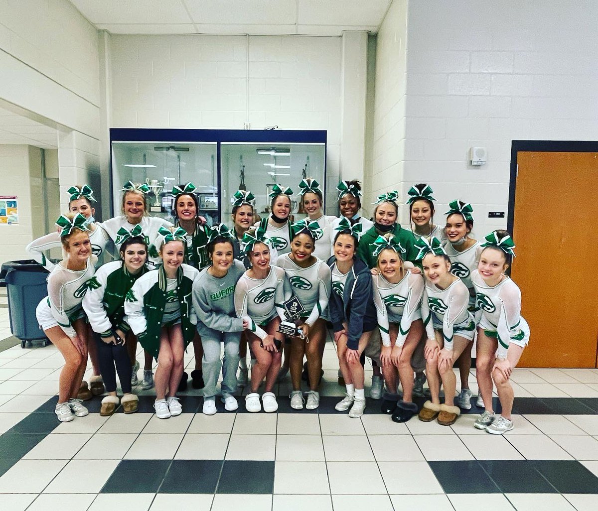 Buford Comp Cheer tweet media