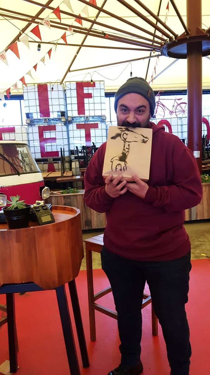 ankarankarainfo's tweet photo. Koca adamın yaptıklarına bakmayın, @papagiraffeshop’a bakın. “ankarANKARA” koduyla %20 indirim sizlerle. Mezara mı götüreceksiniz anacım. https://t.co/dJz6CGB9yI