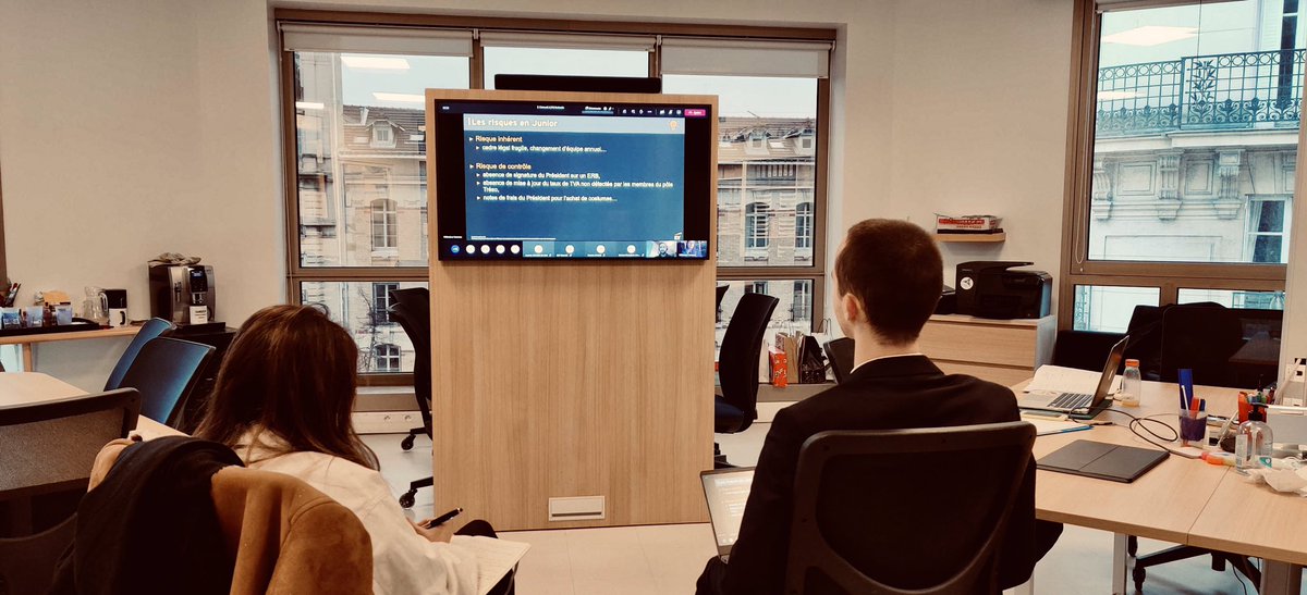 Ce week-end, notre trésorier participe au #WEFFAH20, dernière étape avant de peut-être devenir Auditeur Conseil Trésorerie 👏⏳

Cette première journée s’est déroulée en compagnie de notre partenaire <a href="/psy_insight/">PsyInsight - Junior Entreprise de l'EPP</a> 💜
#WeAreJE