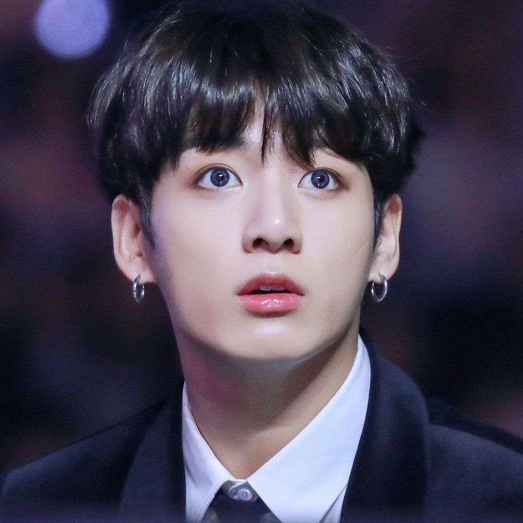 doll faced jungkook; a beautiful thread