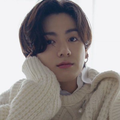 doll faced jungkook; a beautiful thread