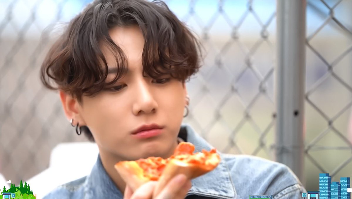 doll faced jungkook; a beautiful thread