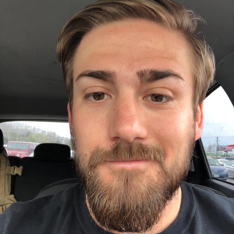 FloridaLala's tweet photo. @dona17_mc @PiperK He is going to be so upset when he realizes he can have his eyebrows waxed in jail. #EricMunchell #ziptieguy https://t.co/6oO8qtkPDp