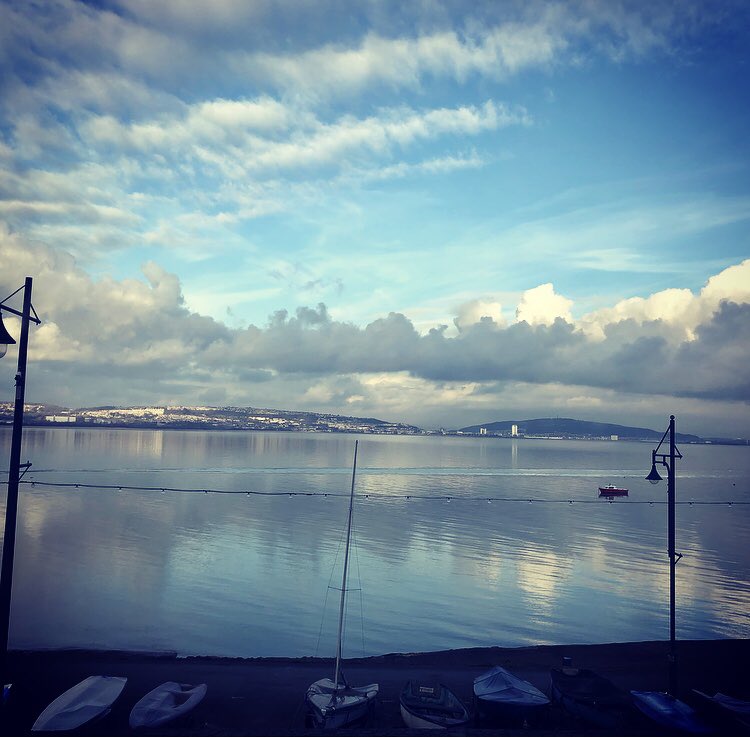 WelshieBerry's tweet photo. Very grateful for Natures Play Park readily available to me to express myself through movement - you can still ‘play’ as a adult ☺️ #regulation #bodyconnection #fun #creativity #viewsfordays #home https://t.co/MNdycHSsWF