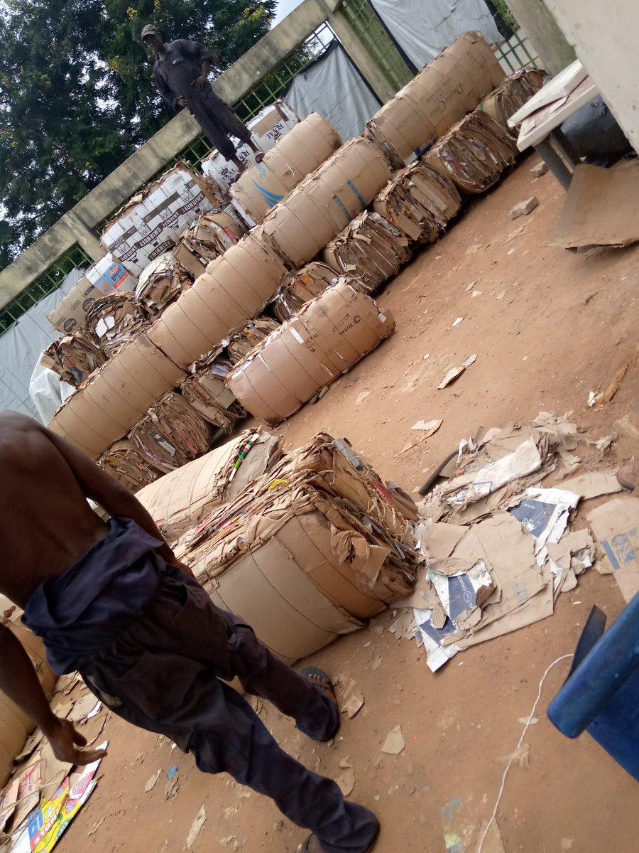 Greenaxisng's tweet photo. Are you resident in #Enugu & need a side hustle?Do you know you could be smiling to the bank & you need no capital to start😁 Just sell us used Cartons, Nylons, Bottles, Paper, Cans, Tins & we give you Cash. We are located at ShopRite Polo Mall. 09024411000
#EkweremaduChasedAgain https://t.co/Kp8EijkDpn