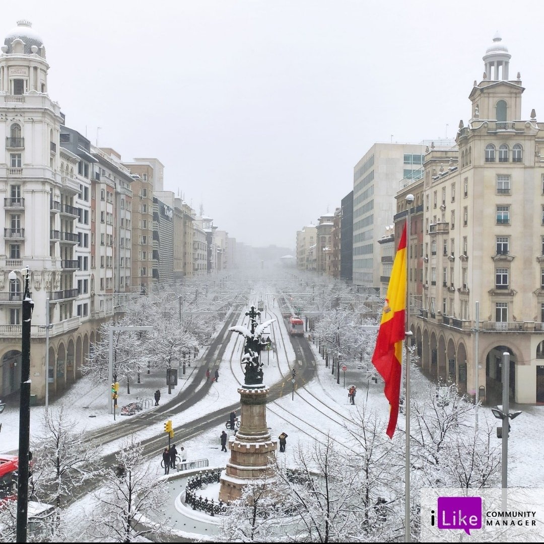 BeatrizCasalod's tweet photo. Imágenes que no solo quieres que se queden en tu retina, imágenes que quieres que perpetúen 💜 #iLikeCM #Zaragoza @zaragoza_es https://t.co/S46aMUulhu
