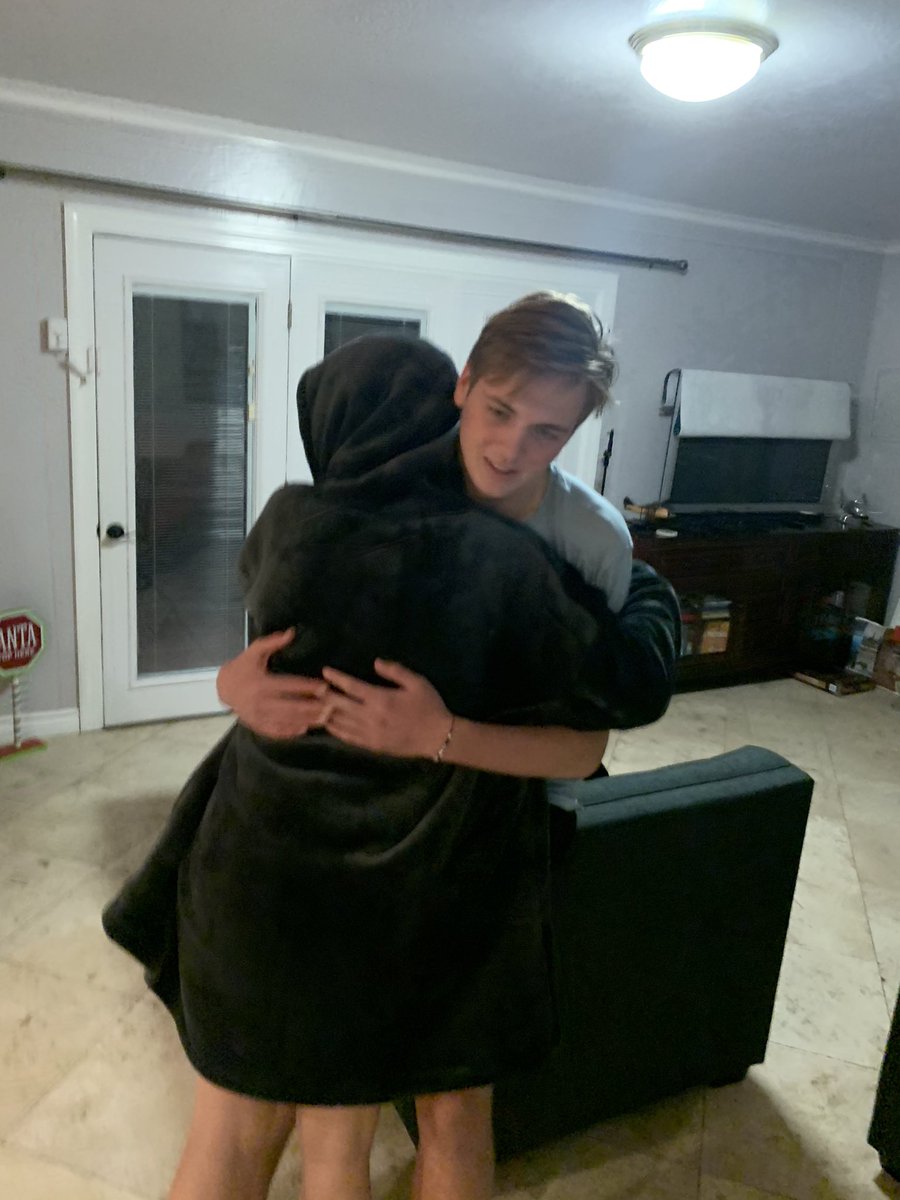 SeanGann's tweet photo. Heading back to @IMGAcademy to drop @RileyGann44 off to start the Spring Grind...I mean 2nd semester π
Cannot wait to see him continue to change both physically and mentally!
#IMGLab here he comes!
#brotherhood
@IMGAFootball https://t.co/qUJattI5Hn