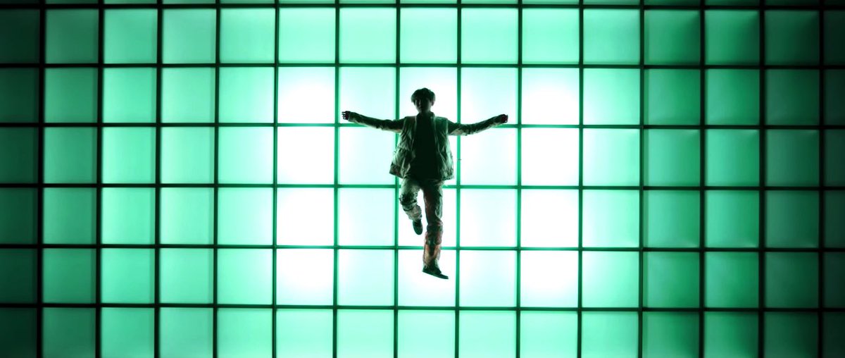 in the beginning of the mv, during the green shots, yoongi is on stage and while during the red he is surrounded by shadowy figures. that is why i think green is meant to signify yoongi’s persona, the image he presents to others, while red is his shadow, the dark parts of himself