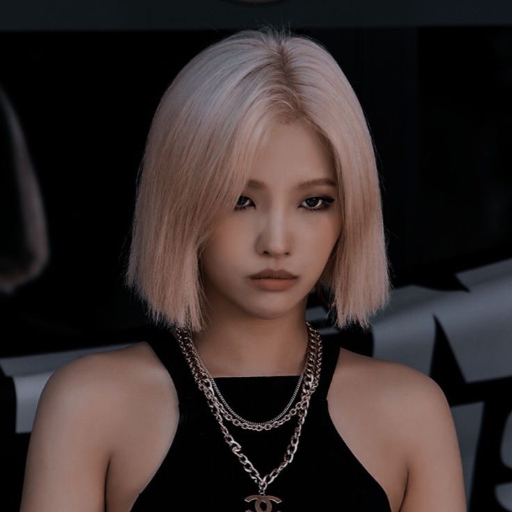 𝐕 | Hiatus tweet media