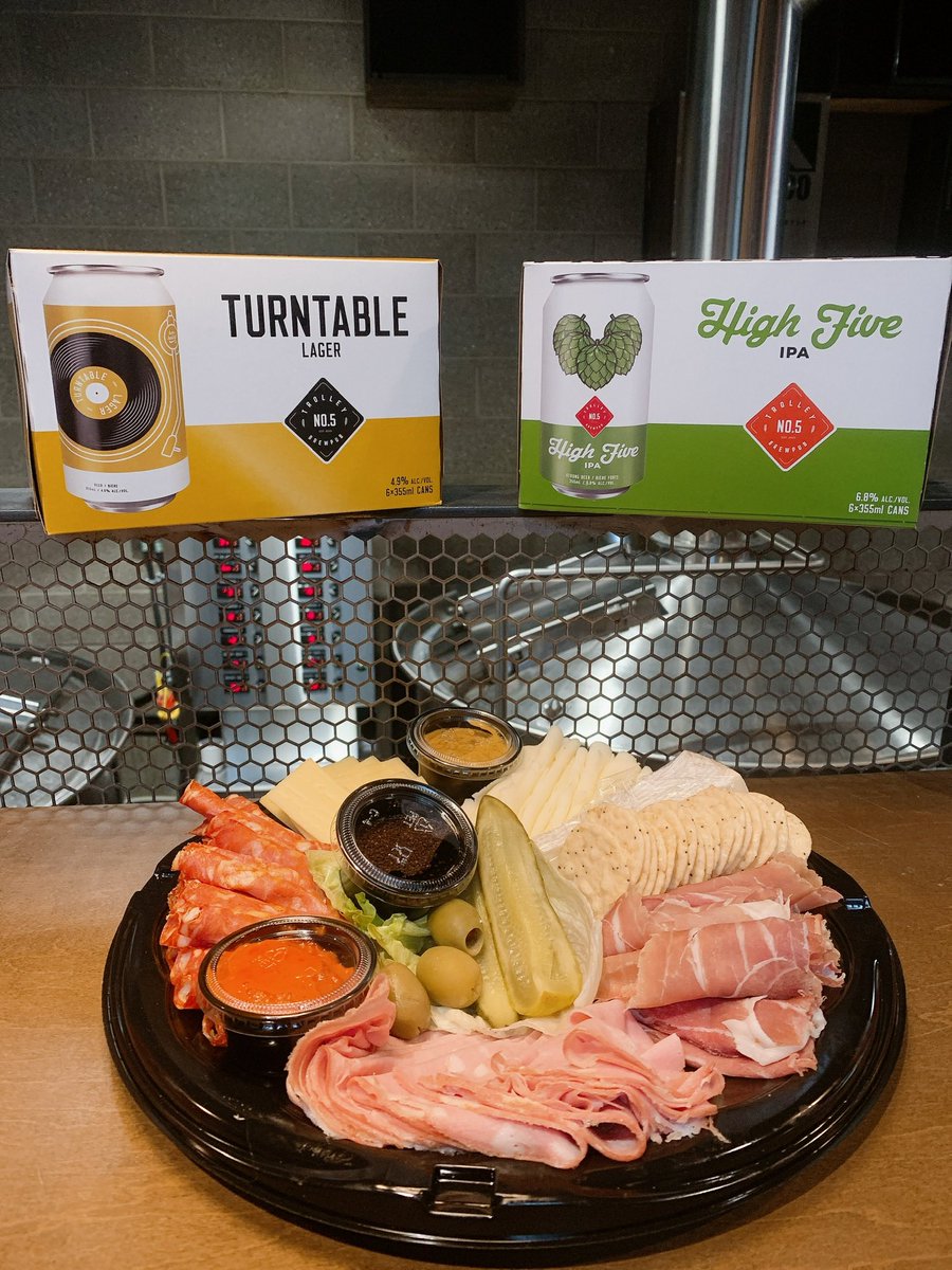ErnieTsu's tweet photo. #NFL Wildcard Saturday. Delivery to your door or pick up here on @17thavesw .Artisan Charcuterie &amp; Cheese Platters with @Trolley_5 Craft Beer. It’s going to be a fantastic day everyone. #yyc https://t.co/HCT2sM821Z