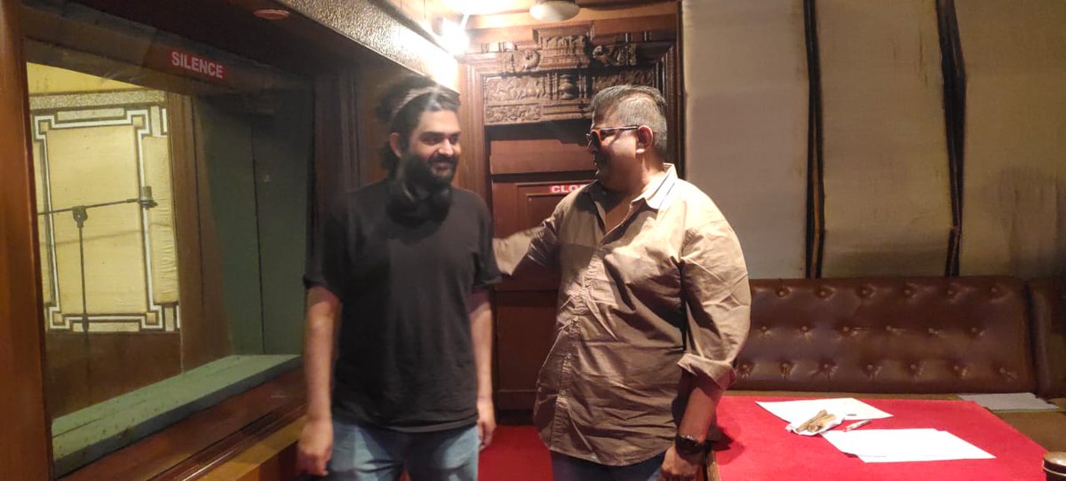 DirectorMysskin's tweet image. Today @sidsriram  sang a beautiful melody for Pisasu-2. 
He has a Mesmerizing, Soul touching &amp;amp; a Gentle voice which elevates anything he sings.

SID YOU ARE A GIFT TO US!!!
💛Mysskin
@Rockfortent @andrea_jeremiah @Lv_Sri @santhakumar_dop @kbsriram16 @teamaimpr @PRO_Priya #pisasu2