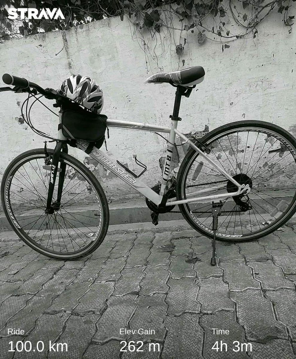 YashMishraATHL's tweet photo. It never gets easier, you just become stronger ⚡ First century ride '100km' done of 2021 🚴🚀
With some strong effort 💪
.
.
#cyclistofindia #cyclist #cycling #ultraride #ultrarunner #ultracyclist #kanpurcycling #KanpurRunners #ride #rider #pedal #sedal #gobeyond #crosstr https://t.co/8ymfcwWzUS