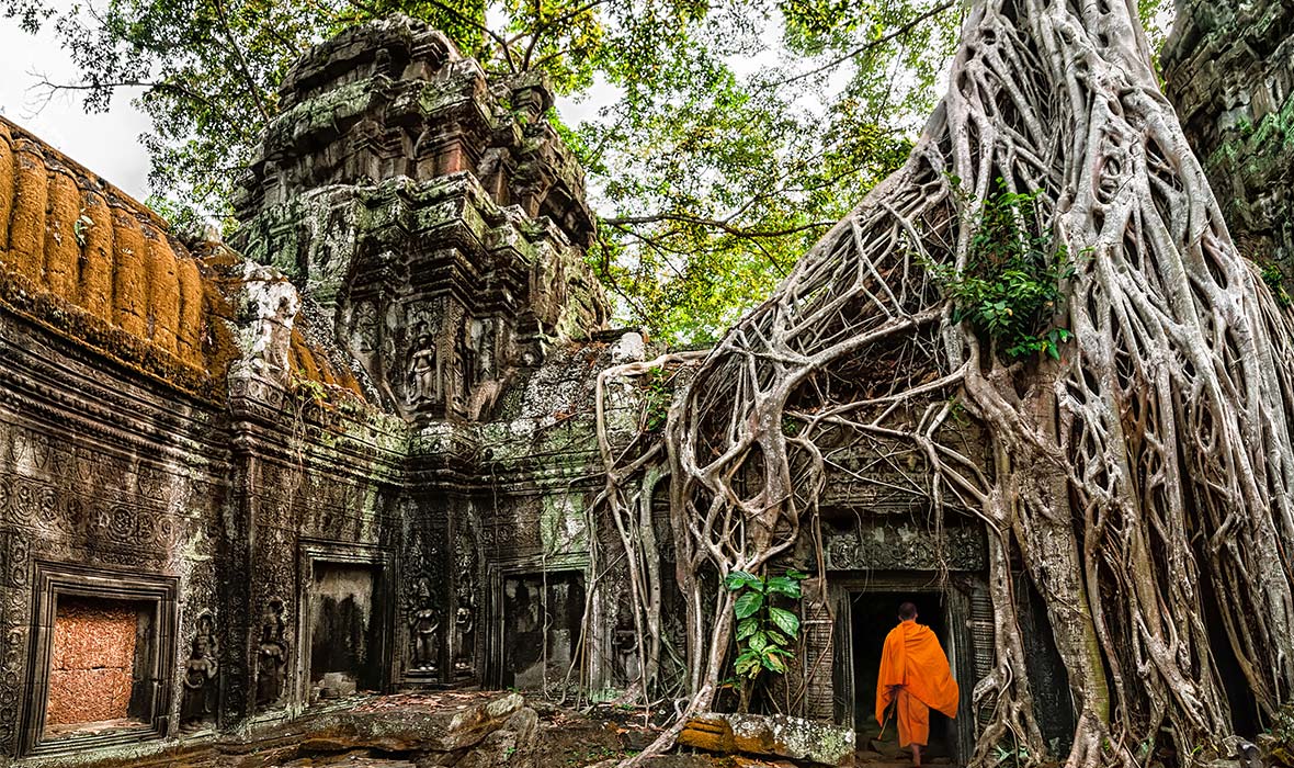 Angkor Wat was initially designed and constructed in the first half of the 12th century, during the reign of Suryavarman II, as the king’s state temple and capital city. It was built without the aid of any machinery, as there was no machinery available at that time.