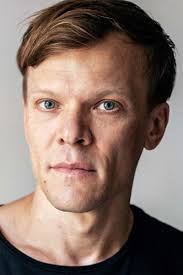 merlinpapin3's tweet photo. On souhaite un Bon Anniversaire à #SebastianHulk qui a 46 ans , on peut le voir dans
Red Sparrow
Ghetto
Little Joe
Inglorious Bastards
Lendemain de Fête
La Voleuse de Livres
Le Ruban Blanc
@Jouxplane83 @FredOL69007 https://t.co/kP3adKMjmf