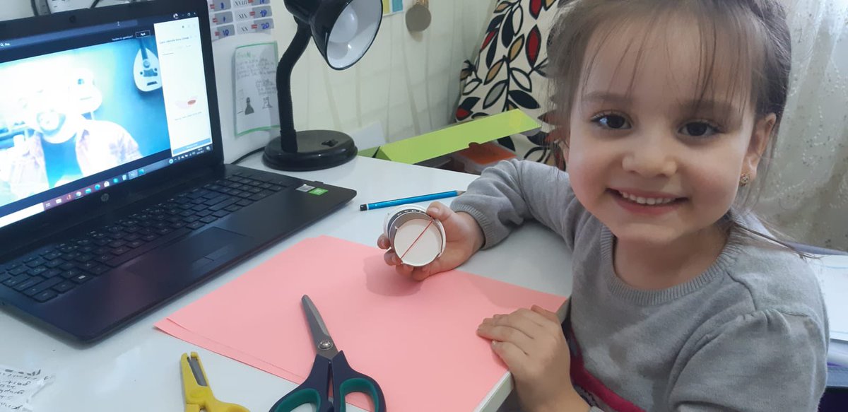 Batuhan Karakaya öğretmenimiz ile gerçekleştirdiğimiz “Online Veli Atölyesi”nden kareler...